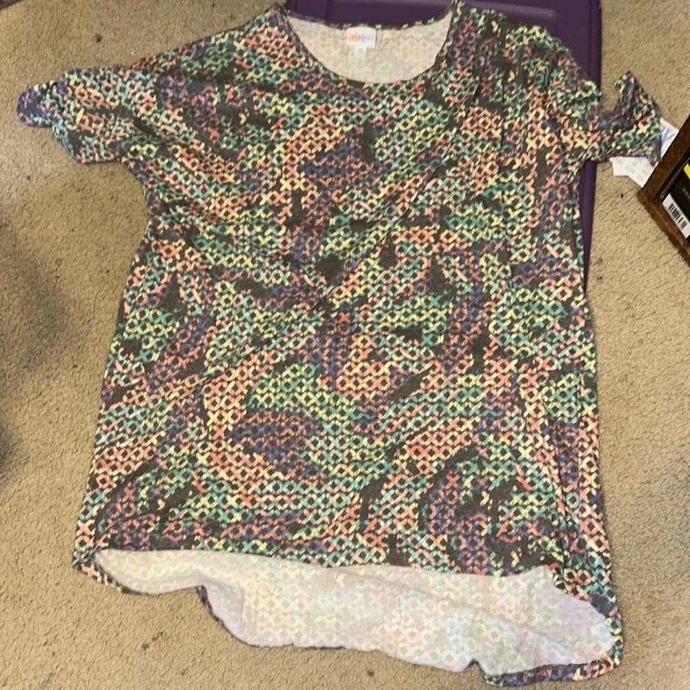 Lularoe Patterned Top and  Skirt - Picture 6 of 8